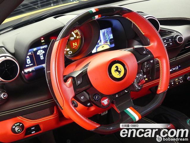 Ferrari F8 2020 — photo 12