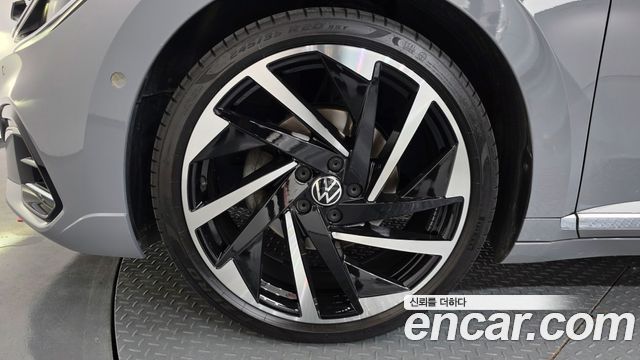 Volkswagen Arteon 2023 — photo 5