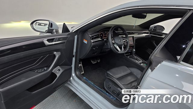 Volkswagen Arteon 2023 — photo 13