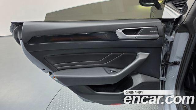 Volkswagen Arteon 2023 — photo 15