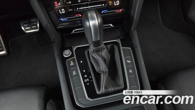 Volkswagen Arteon 2023 — photo 27