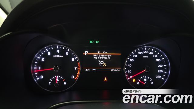 Kia K3 2022 — photo 11