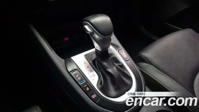 Kia K3 2022 — photo 12