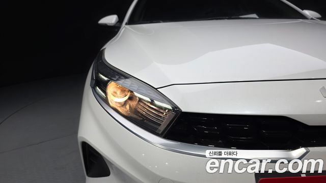 Kia K3 2022 — photo 8