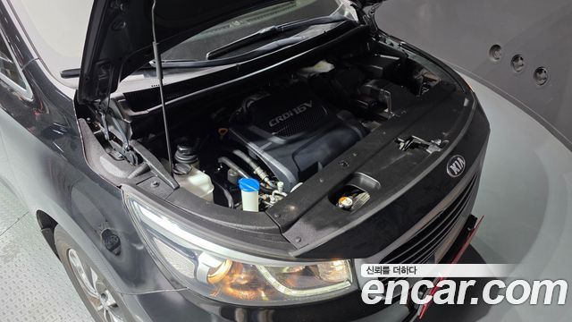 Kia Canival 2018 — photo 6