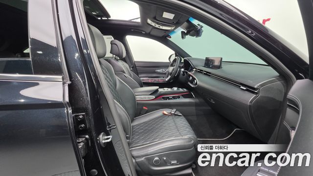 Genesis GV70 2021 — photo 13