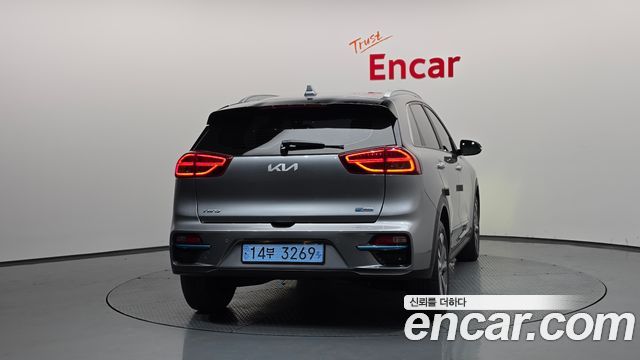 Kia Niro 2022 — photo 4