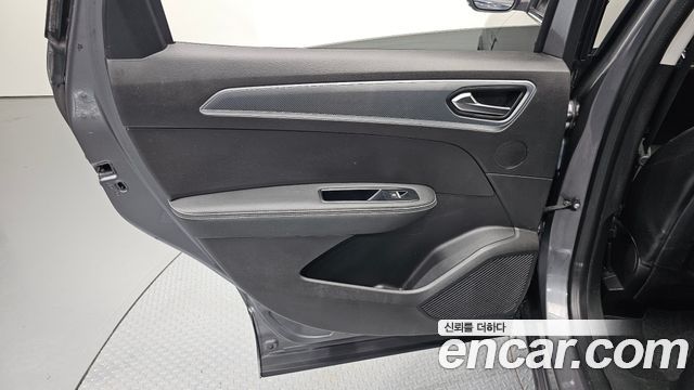 Renault Korea XM3 2022 — photo 15