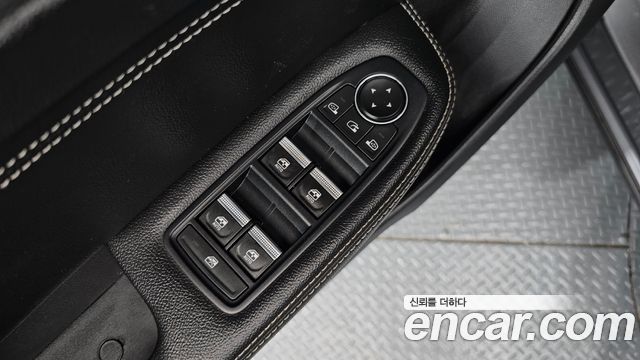 Renault Korea XM3 2022 — photo 28