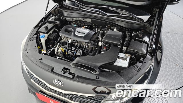 Kia K5 2016 — photo 6