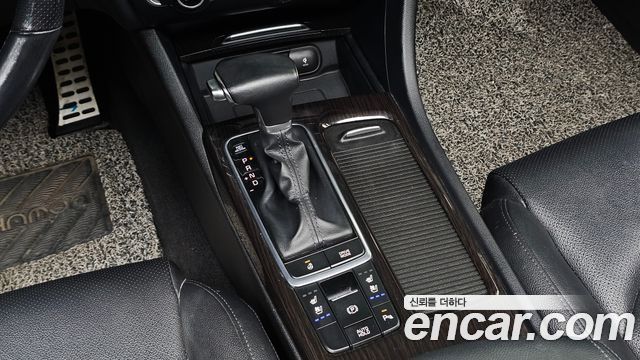 Kia K5 2016 — photo 9