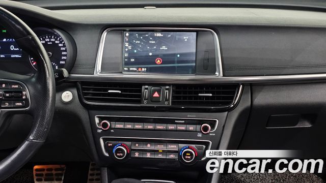 Kia K5 2016 — photo 15
