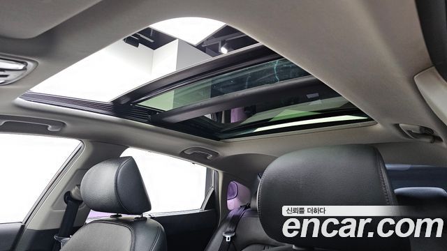 Kia K5 2016 — photo 17