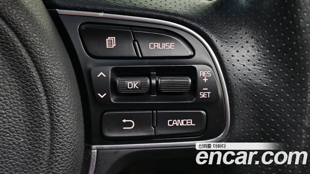 Kia K5 2016 — photo 18