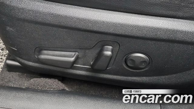 Kia K5 2016 — photo 19