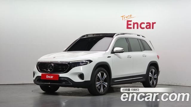 Mercedes-Benz EQB 2022 — photo 1