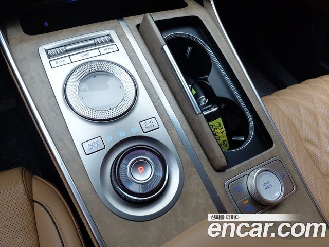 Genesis GV80 2022 — photo 9