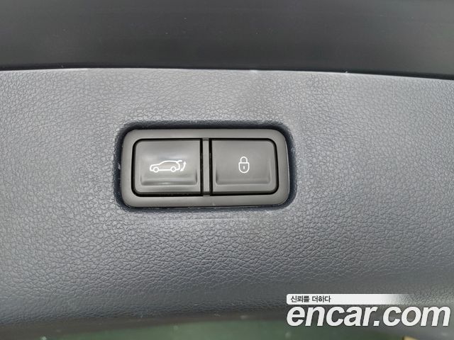 Genesis GV80 2022 — photo 18