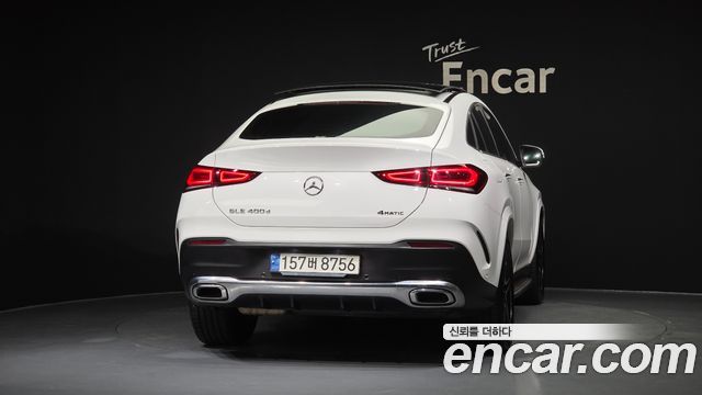 Mercedes-Benz GLE-Class 2021 — photo 4