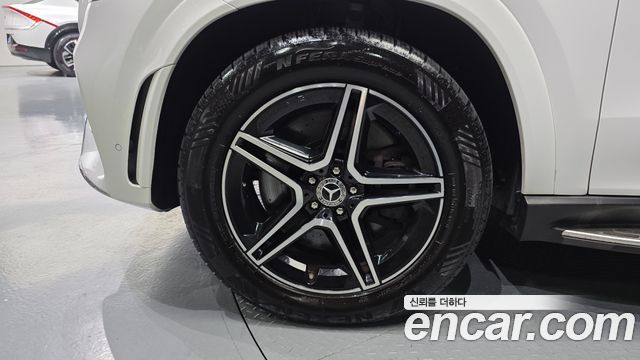 Mercedes-Benz GLE-Class 2021 — photo 5