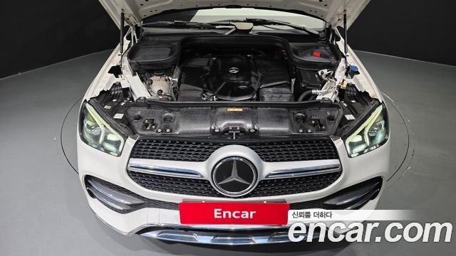 Mercedes-Benz GLE-Class 2021 — photo 6