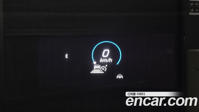 Mercedes-Benz GLE-Class 2021 — photo 21