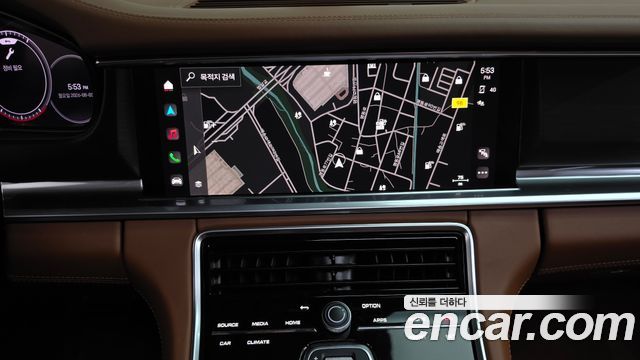 Porsche Panamera 2023 — photo 14