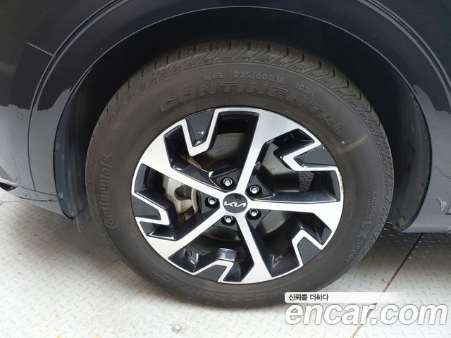 Kia Sportage 2023 — photo 5