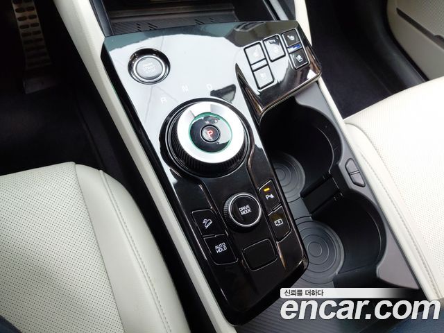 Kia Sportage 2023 — photo 12