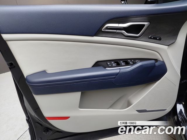 Kia Sportage 2023 — photo 14