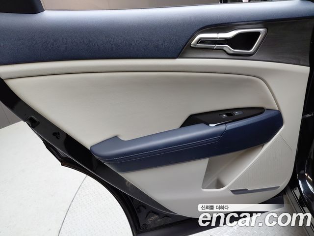 Kia Sportage 2023 — photo 15