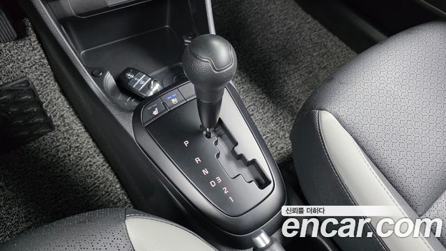 Kia morning 2023 — photo 12
