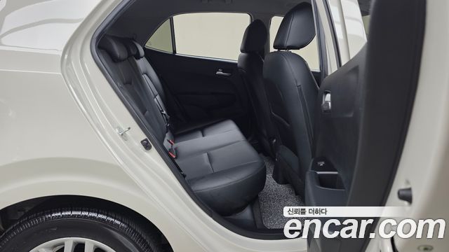 Kia morning 2023 — photo 17