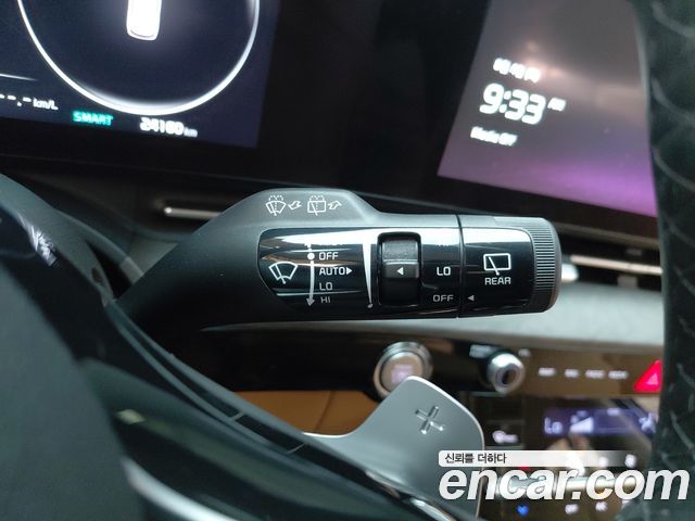 Kia Canival 2023 — photo 28