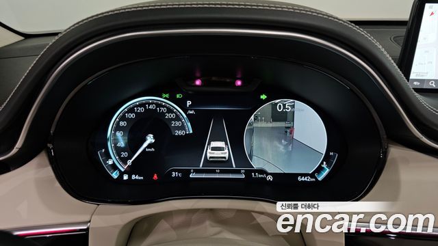 Genesis GV70 2024 — photo 11