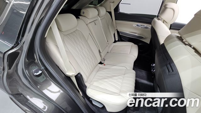 Genesis GV70 2024 — photo 18