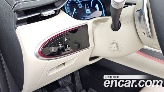Genesis GV70 2024 — photo 27