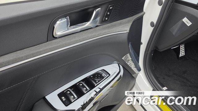 Kia K5 2027 — photo 28