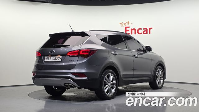 Hyundai Santafe 2016 — photo 2