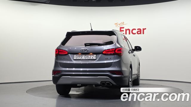 Hyundai Santafe 2016 — photo 4