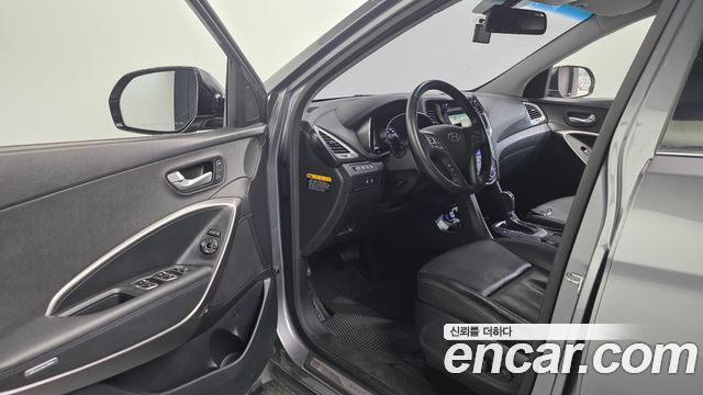 Hyundai Santafe 2016 — photo 10