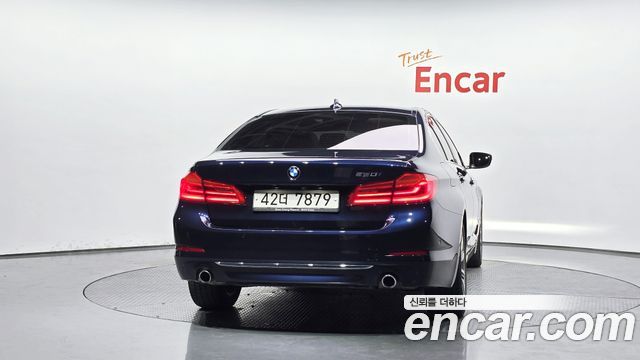 BMW 5-Series 2018 — photo 4