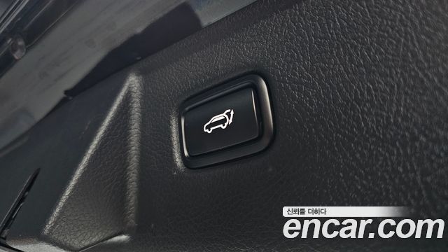 Kia Mohave 2023 — photo 17
