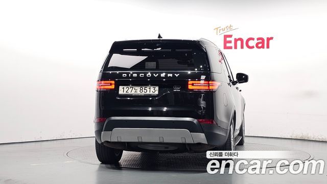 Land Rover Discovery 2020 — photo 4