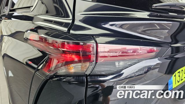 Toyota Sienna 2025 — photo 9