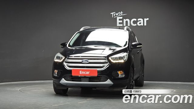 Ford Kuga 2017 — photo 3