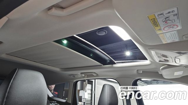 Ford Kuga 2017 — photo 19