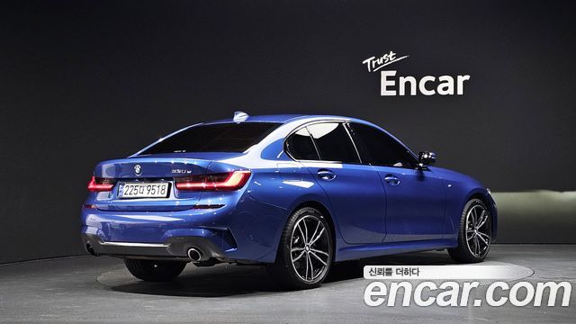 BMW 3-Series 2020 — photo 2