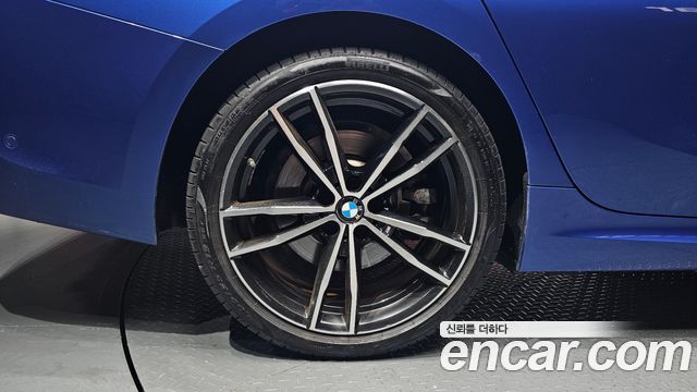 BMW 3-Series 2020 — photo 5