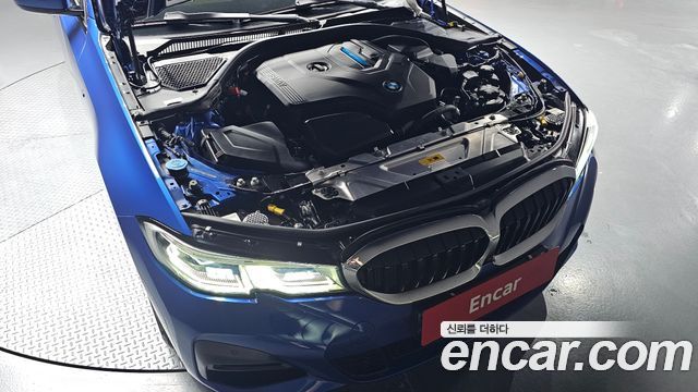 BMW 3-Series 2020 — photo 6